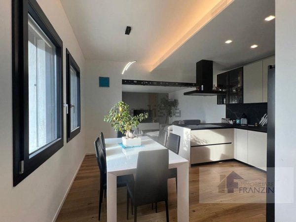 casa indipendente in vendita a Roncade