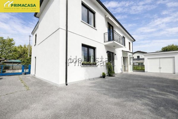 casa indipendente in vendita a Roncade in zona San Cipriano