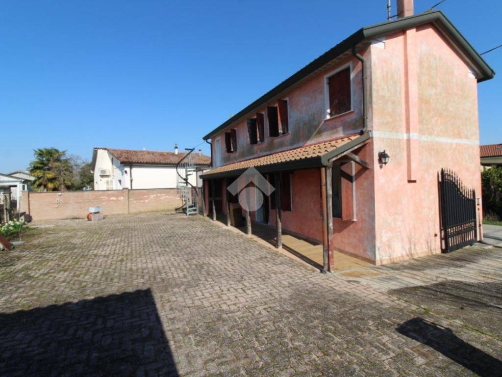 casa indipendente in vendita a Roncade in zona Musestre