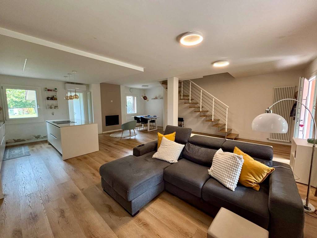 casa indipendente in vendita a Roncade