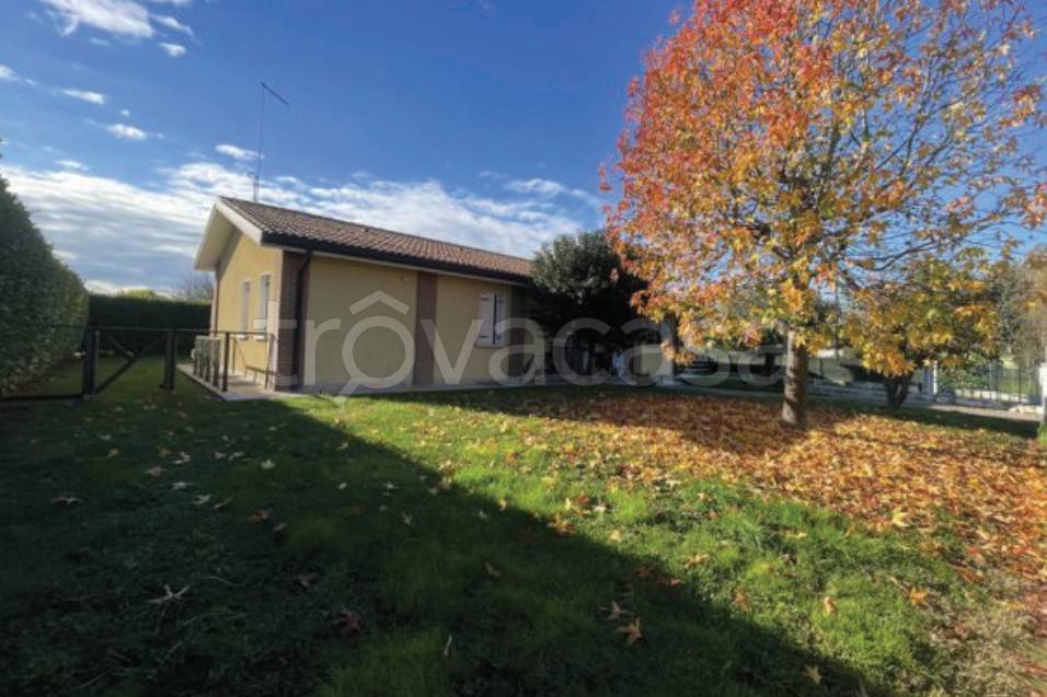 casa indipendente in vendita a Roncade