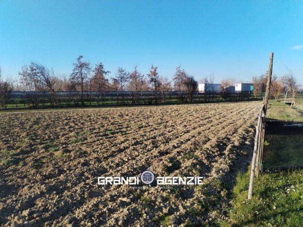 locale commerciale in vendita a Roncade