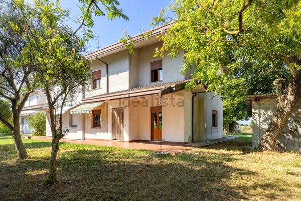 casa indipendente in vendita a Roncade in zona Musestre