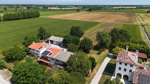 casa indipendente in vendita a Roncade in zona Musestre