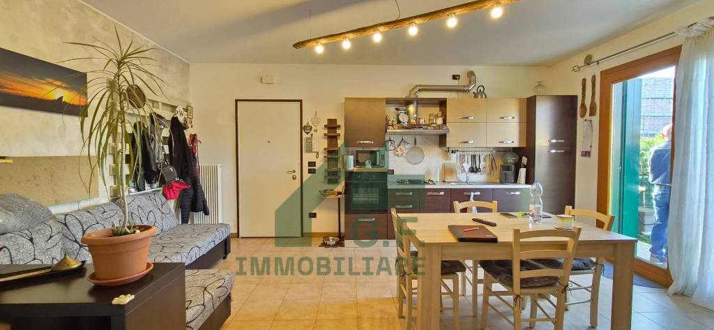appartamento in vendita a Roncade in zona Biancade