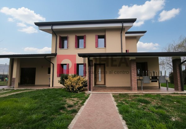 casa indipendente in vendita a Roncade