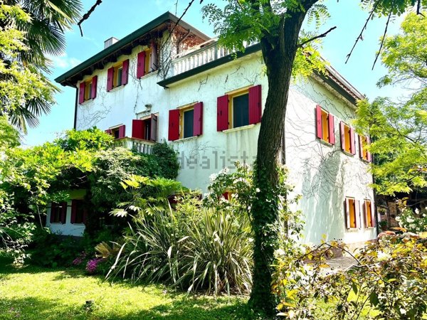 casa indipendente in vendita a Salgareda