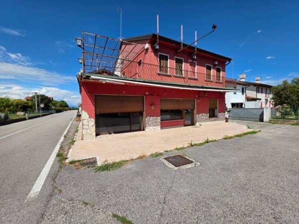 negozio in vendita a Salgareda