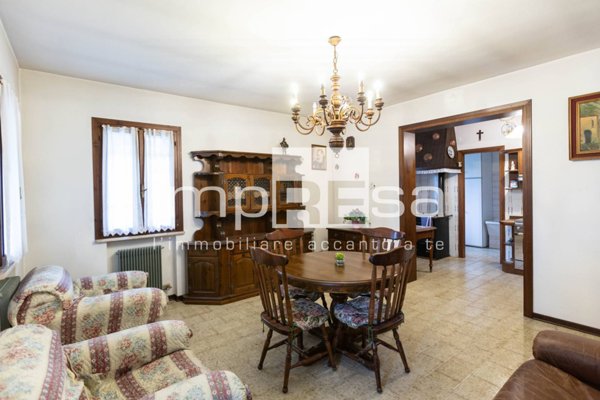 casa indipendente in vendita a Salgareda in zona Campodipietra