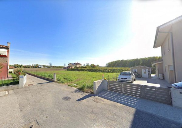 villa in vendita a Salgareda