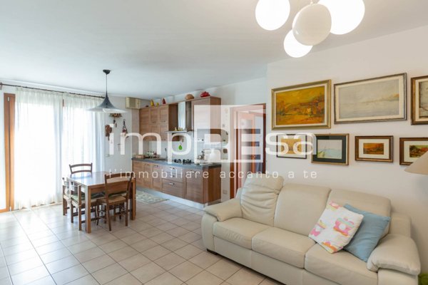 appartamento in vendita a Salgareda in zona Campodipietra