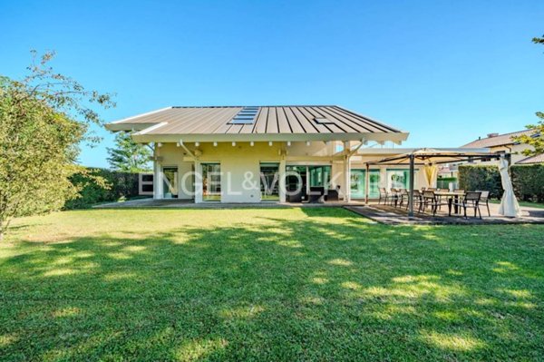 casa indipendente in vendita a Salgareda