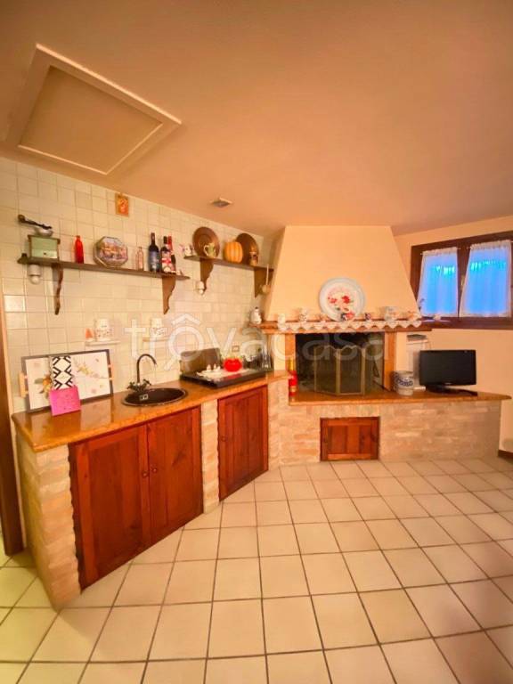 casa indipendente in vendita a Salgareda