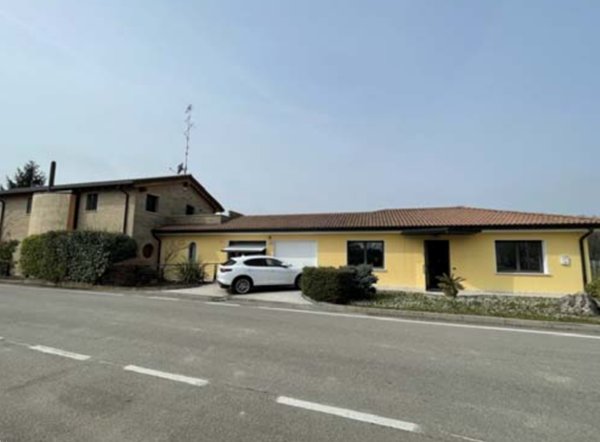 casa indipendente in vendita a Salgareda