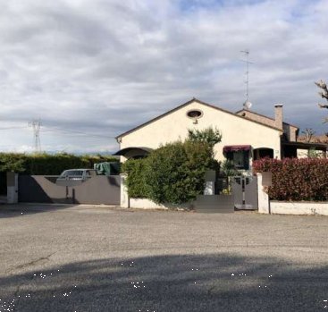 casa indipendente in vendita a Salgareda