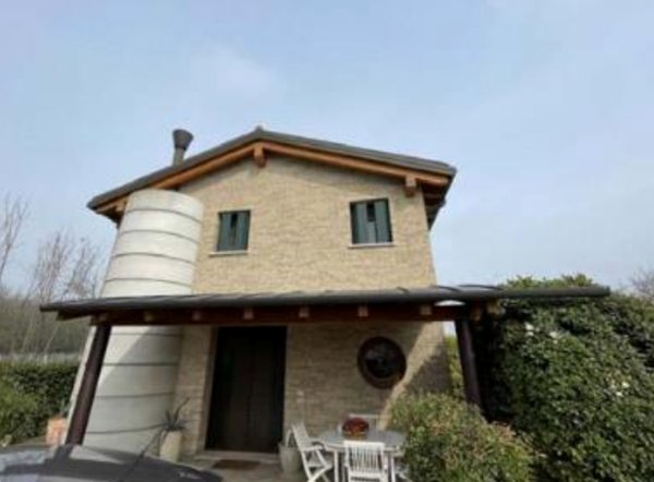 casa indipendente in vendita a Salgareda