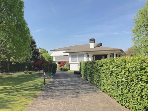 casa indipendente in vendita a Salgareda