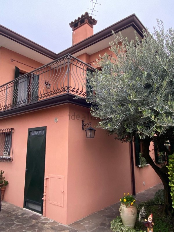 casa indipendente in vendita a Salgareda