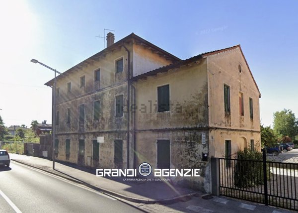 casa indipendente in vendita a Salgareda