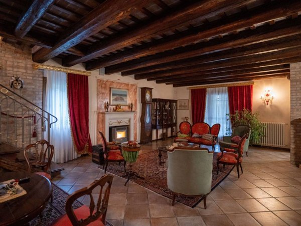 casa indipendente in vendita a Salgareda