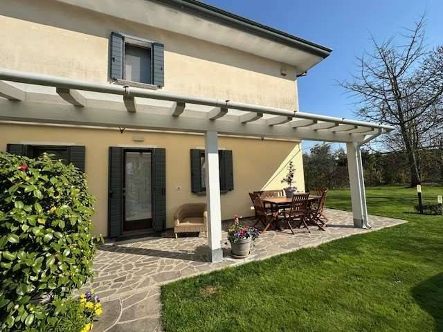 casa indipendente in vendita a Salgareda in zona Campodipietra