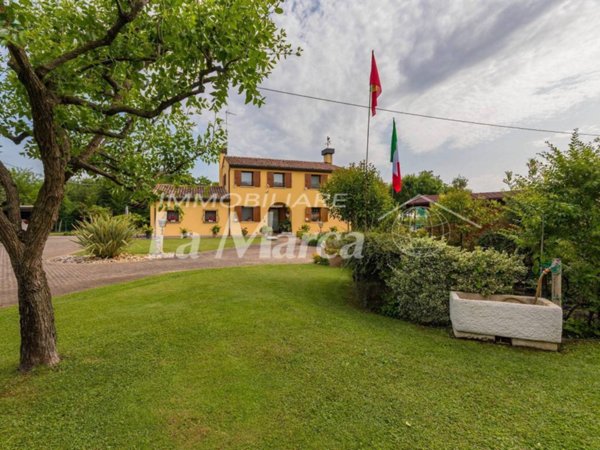 casa indipendente in vendita a San Biagio di Callalta