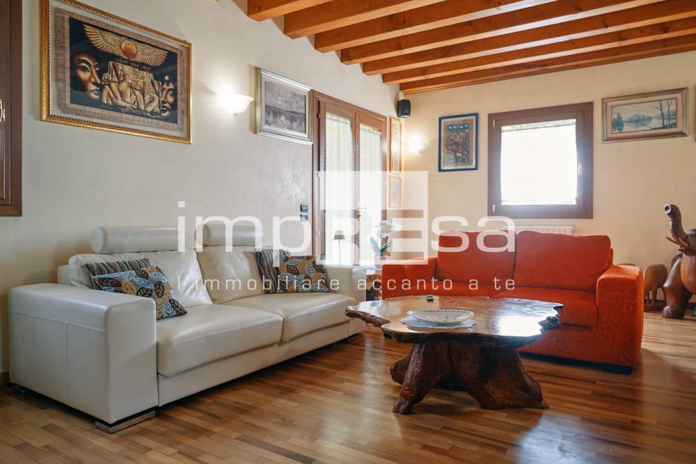 casa indipendente in vendita a San Biagio di Callalta in zona Spercenigo