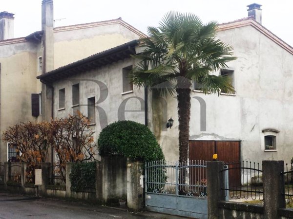 casa indipendente in vendita a San Biagio di Callalta in zona San Martino