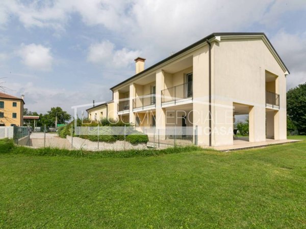 intera palazzina in vendita a San Biagio di Callalta