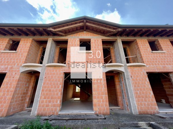 casa indipendente in vendita a San Biagio di Callalta in zona Cavriè