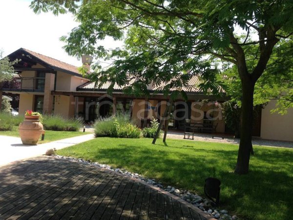 casa indipendente in vendita a San Biagio di Callalta in zona Spercenigo