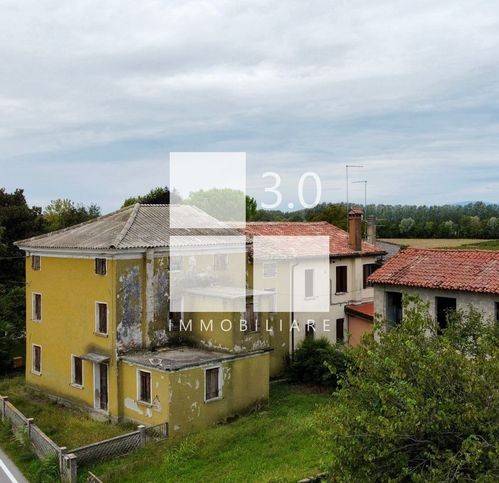 casa indipendente in vendita a San Biagio di Callalta in zona Cavriè