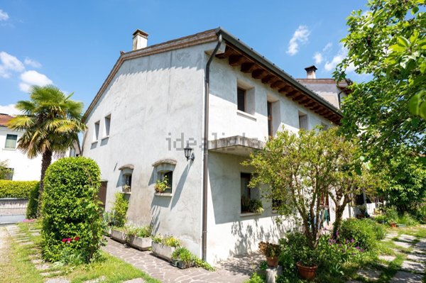 casa indipendente in vendita a San Biagio di Callalta in zona San Martino