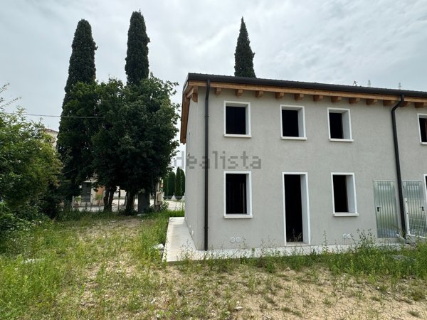 pentavano in vendita a San Biagio di Callalta in zona San Martino