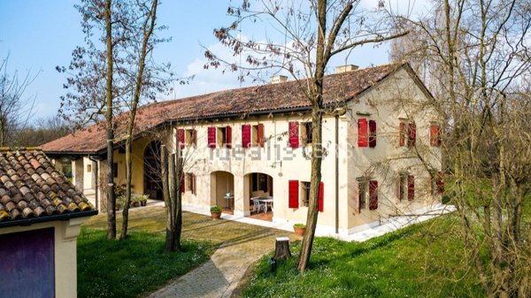 casa indipendente in vendita a San Biagio di Callalta