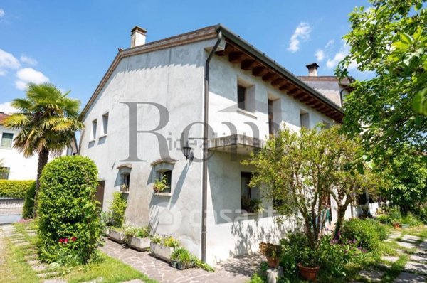 casa indipendente in vendita a San Biagio di Callalta in zona San Martino