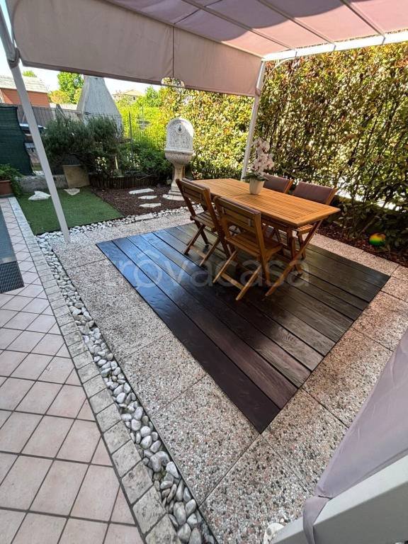 casa indipendente in vendita a San Biagio di Callalta in zona Olmi-San Floriano