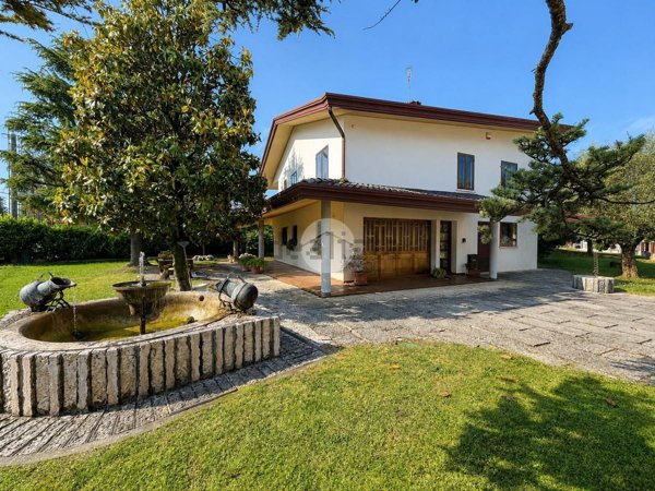 casa indipendente in vendita a San Biagio di Callalta