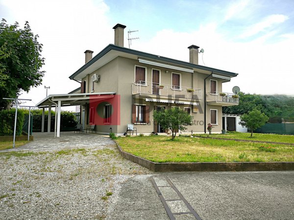 casa indipendente in vendita a San Biagio di Callalta in zona Olmi-San Floriano
