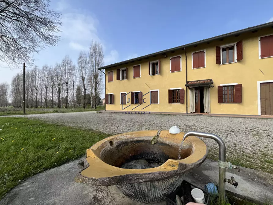 casa indipendente in vendita a San Biagio di Callalta in zona Rovarè