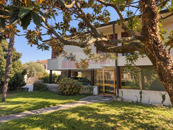 casa indipendente a San Biagio di Callalta in zona Fagarè della Battaglia