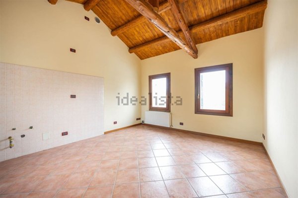 appartamento in vendita a San Fior in zona Castello Roganzuolo