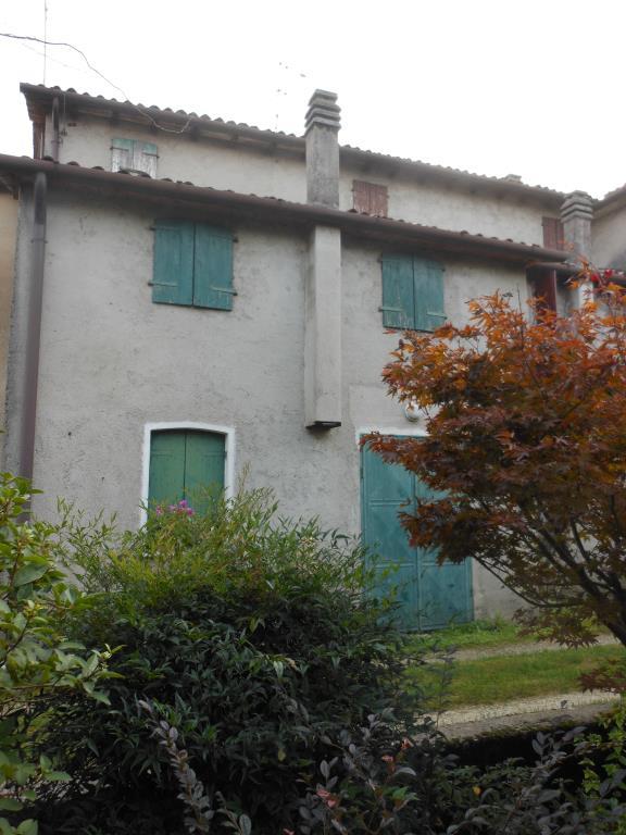 casa indipendente in vendita a San Fior in zona Castello Roganzuolo