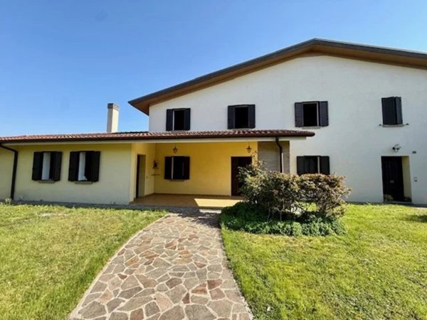 casa indipendente in vendita a San Fior in zona San Fior di Sotto