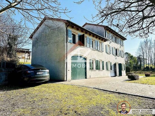 casa indipendente in vendita a San Pietro di Feletto