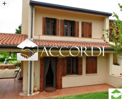 casa indipendente in vendita a San Pietro di Feletto