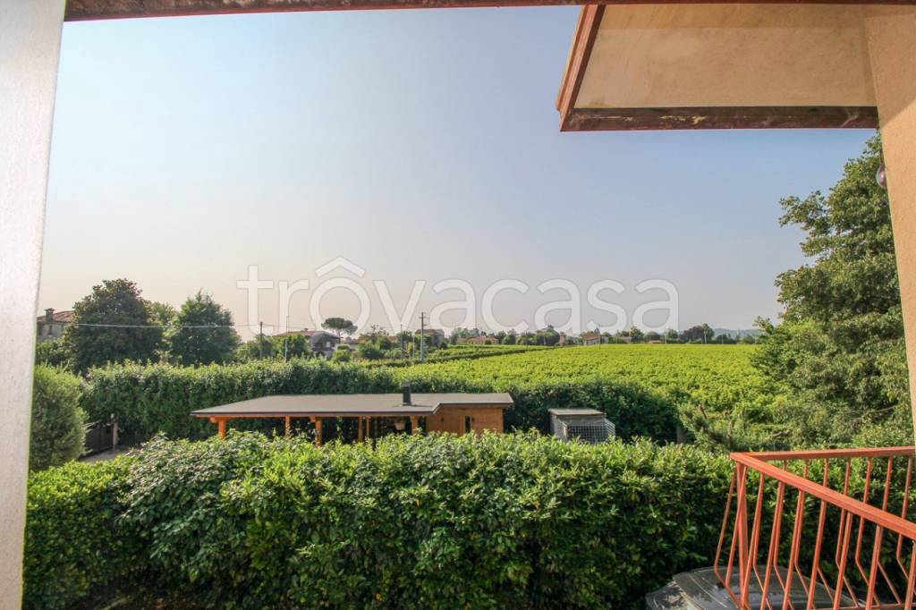 casa indipendente in vendita a San Pietro di Feletto