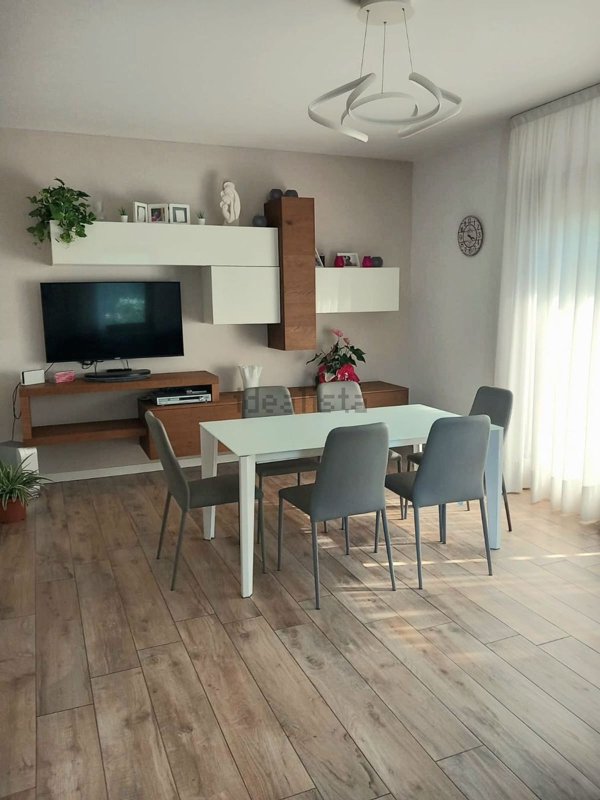 casa indipendente in vendita a San Pietro di Feletto