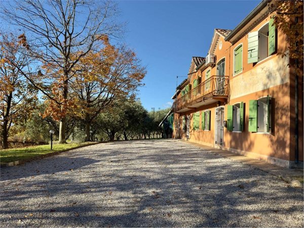 casa indipendente in vendita a San Pietro di Feletto