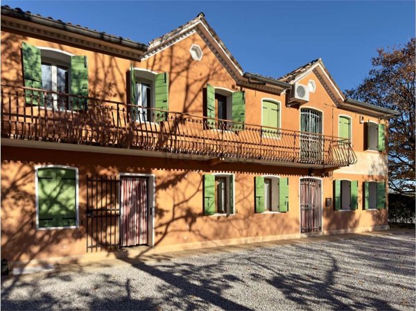 casa indipendente in vendita a San Pietro di Feletto in zona Santa Maria